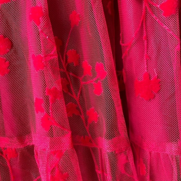 CO Collections Red Floral Embroidered Mock Neck Midi Dress Sz XS - Picture 5 of 8